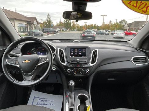 Used 2021 Chevrolet Equinox LT image 12