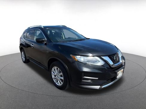 Used 2020 Nissan Rogue SV AWD/4WD image 3