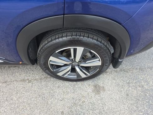 Used 2023 Nissan Rogue Platinum AWD/4WD image 31