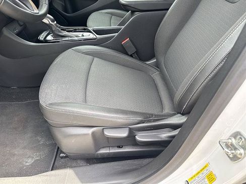 Used 2024 Buick Encore GX Preferred AWD/4WD image 42