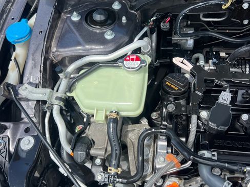 Used 2017 Honda Civic EX-L image 46