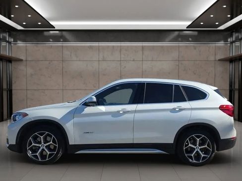 Used 2018 BMW X1 sDrive28i image 4