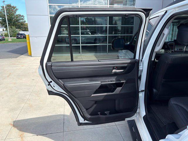 Used 2024 Toyota Sequoia Limited w/ TRD Off-Road Package AWD/4WD image 29