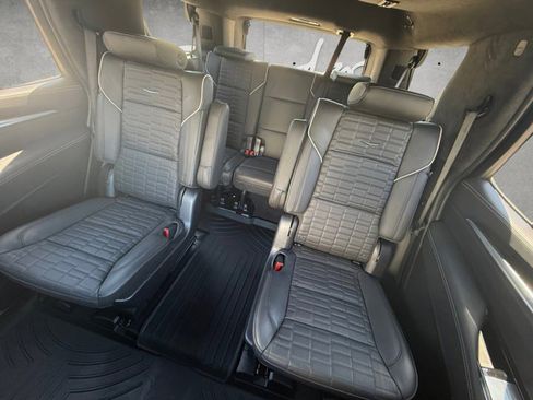 Certified 2025 Cadillac Escalade Sport Platinum w/ LPO, ONYX Package image 25