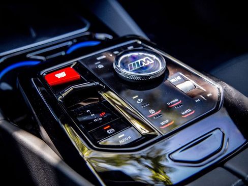 New 2026 BMW M5 Touring AWD/4WD image 19