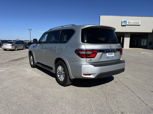 Used 2024 Nissan Armada SV image 5