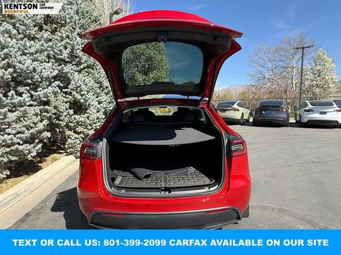 Used 2023 Tesla Model Y Long Range image 34