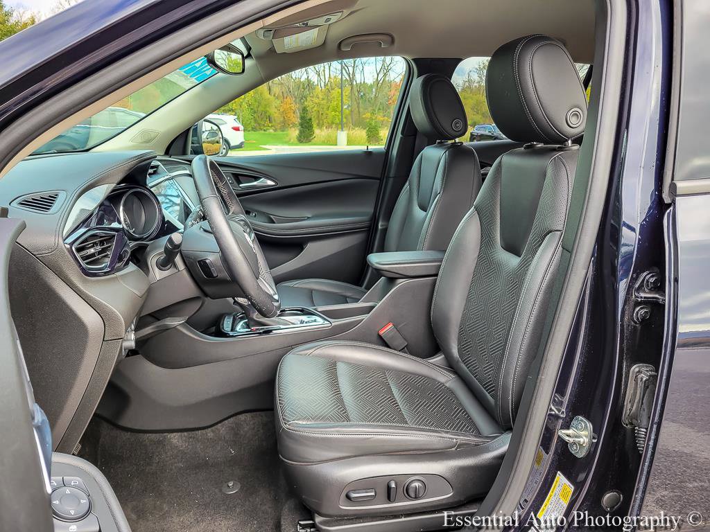 Used 2020 Buick Encore GX Essence FWD image 8