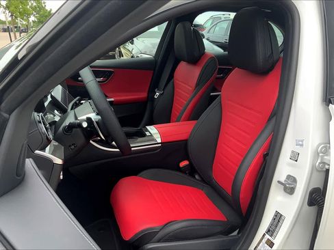 Used 2024 Mercedes-Benz C 43 AMG 4MATIC Sedan image 9