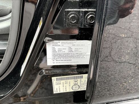 Used 2021 Nissan Rogue S FWD image 34