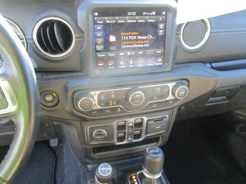 Used 2023 Jeep Wrangler Unlimited Sahara w/ Cold Weather Group image 5