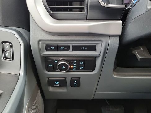 Used 2022 Ford F150 XLT w/ Equipment Group 302A High image 13