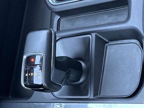 Used 2023 Chevrolet Silverado 1500 RST w/ Z71 Off-Road Package image 26