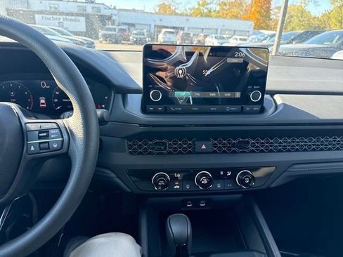 New 2025 Honda Accord LX image 16