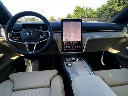 New 2026 Volvo EX90 Plus AWD/4WD image 7