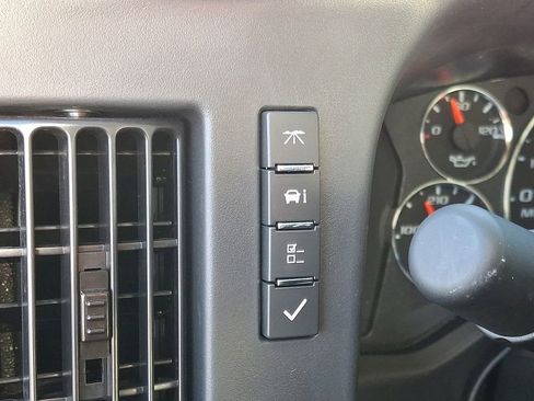 New 2025 Chevrolet Express 3500 w/ Power Convenience Package image 12