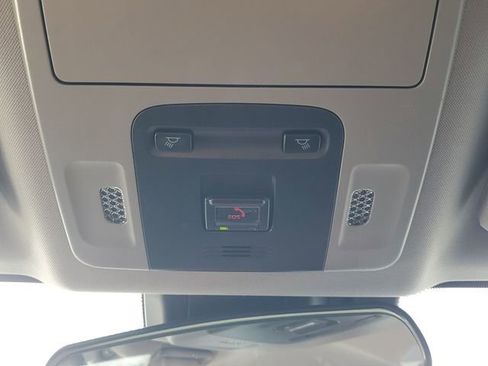 Used 2020 Toyota Camry LE image 25