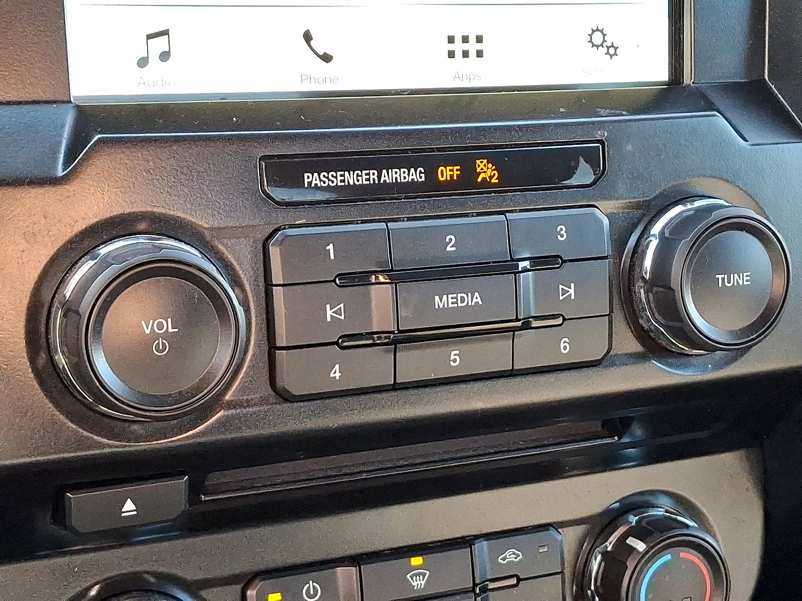 Used 2017 Ford F150 XL w/ Equipment Group 101A Mid AWD/4WD image 16