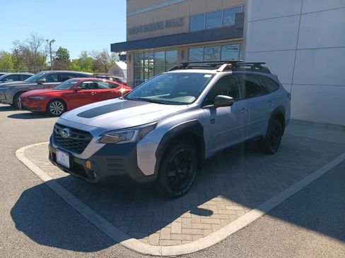 Used 2023 Subaru Outback Wilderness AWD/4WD image 2