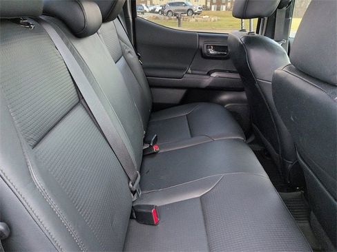 Certified 2023 Toyota Tacoma TRD Off-Road w/ TRD Premium Off Road Package image 11