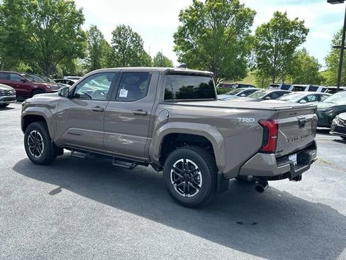 New 2026 Toyota Tacoma TRD Sport AWD/4WD image 6