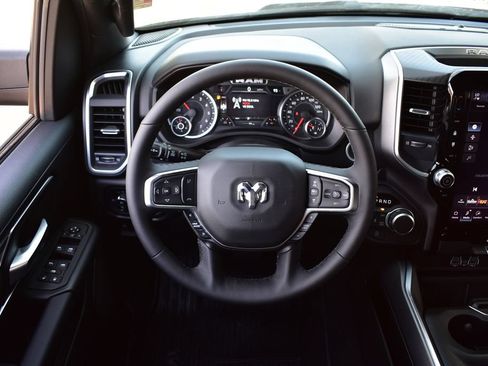 New 2026 RAM 1500 Big Horn AWD/4WD image 43