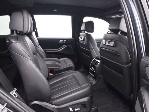 Used 2019 BMW X7 xDrive40i w/ Premium Package AWD/4WD image 20
