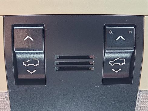 Used 2020 Lexus GX 460 Premium image 21