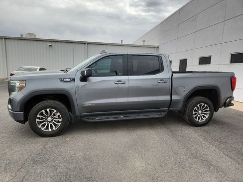 Used 2021 GMC Sierra 1500 AT4 w/ AT4 Preferred Package image 2