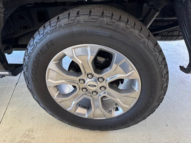 Used 2021 Ford F150 Platinum AWD/4WD image 42