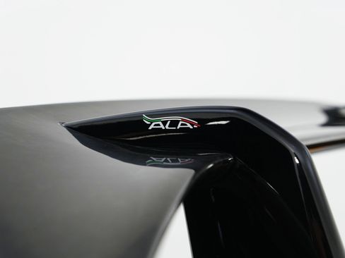 Used 2018 Lamborghini Huracan Performante image 74