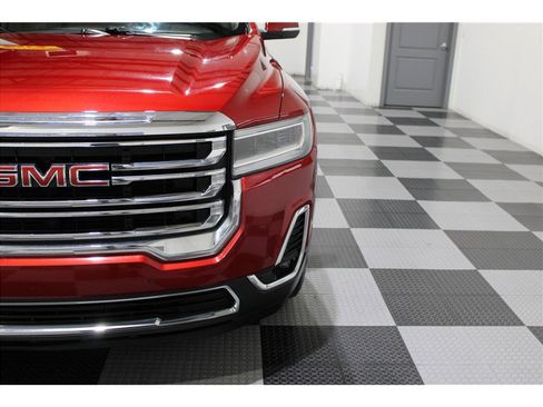 Used 2023 GMC Acadia SLT image 8