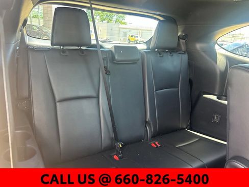 Used 2025 Toyota Highlander XSE AWD/4WD image 8
