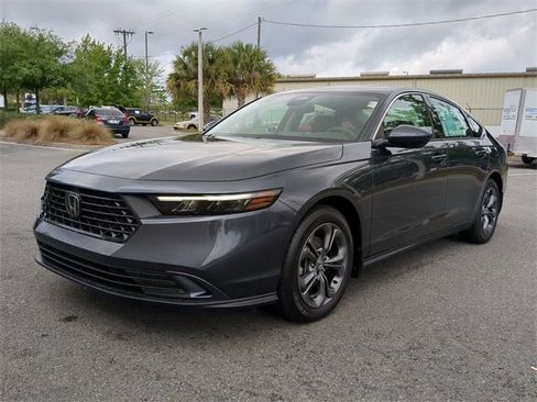 Used 2023 Honda Accord EX image 8