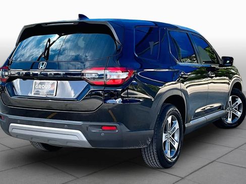 Used 2023 Honda Pilot EX-L image 12