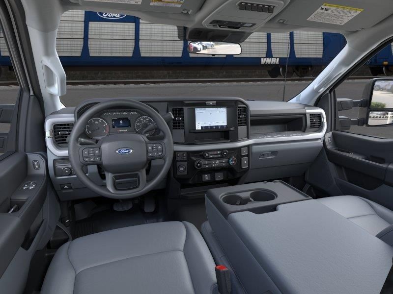 New 2026 Ford F550 Luxury RWD image 9