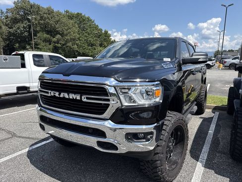 Used 2019 RAM 1500 Big Horn AWD/4WD image 7