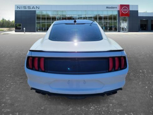 Used 2022 Ford Mustang GT Premium w/ Equipment Group 401A RWD image 6