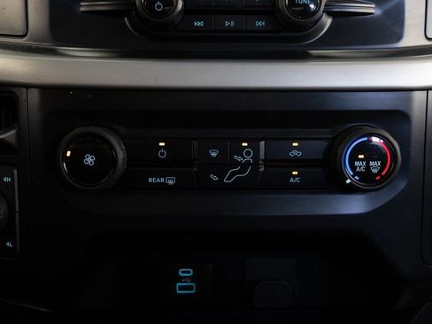 Used 2022 Ford F150 XLT w/ XTR Package image 31