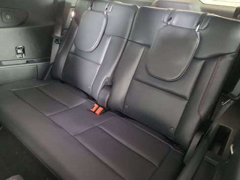 New 2026 Ford Explorer ST-Line w/ ST-Line Street Pack AWD/4WD image 22