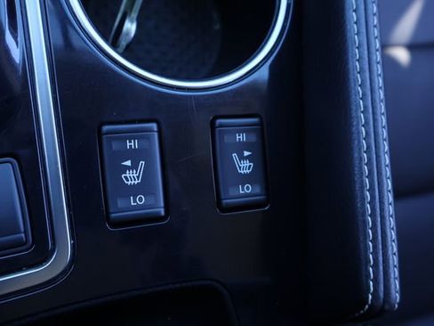 Used 2017 Nissan Maxima 3.5 SV w/ Dynamic Package image 26