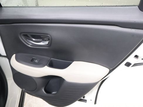 New 2027 Honda HR-V LX image 19