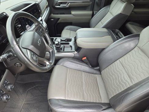 Used 2024 Chevrolet Silverado 1500 ZR2 w/ Technology Package AWD/4WD image 8