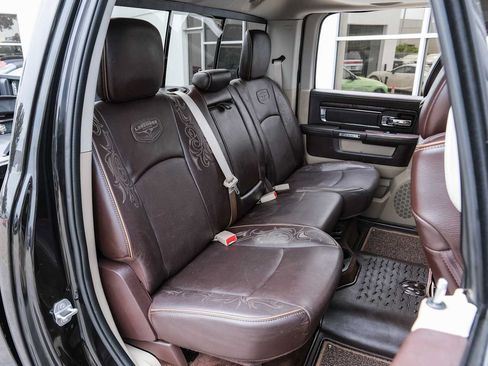 Used 2016 RAM 3500 Laramie Longhorn w/ Convenience Group AWD/4WD image 36