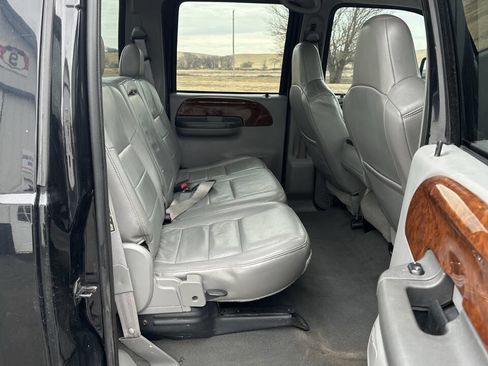 Used 2004 Ford F250 Lariat image 20