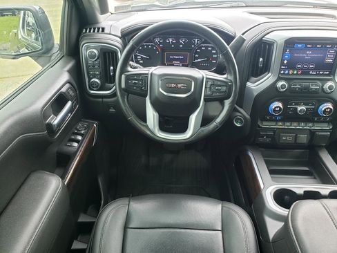 Used 2021 GMC Sierra 1500 SLT w/ SLT Convenience Package AWD/4WD image 14