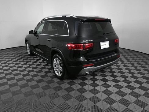Used 2020 Mercedes-Benz GLB 250 GLB 250 image 4