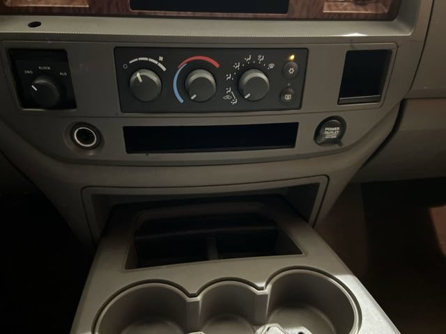Used 2006 Dodge Ram 2500 Truck SLT w/ Protection Group AWD/4WD image 14