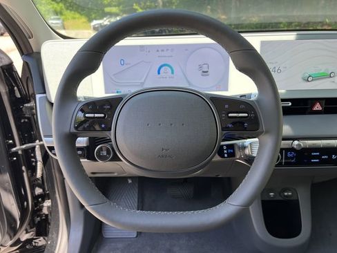 Used 2024 Hyundai Ioniq 5 SEL AWD/4WD image 9