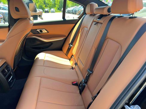 Used 2022 BMW 330e xDrive w/ Premium Package AWD/4WD image 28